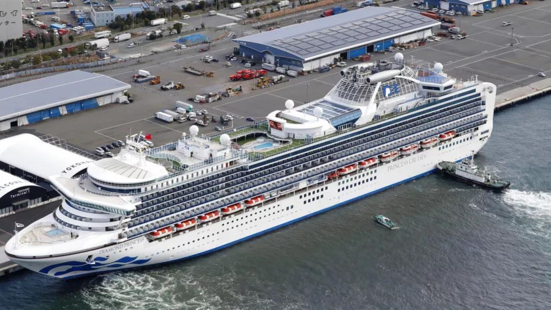 搭载3711人的钻石公主号邮轮上 到底在发生什么?