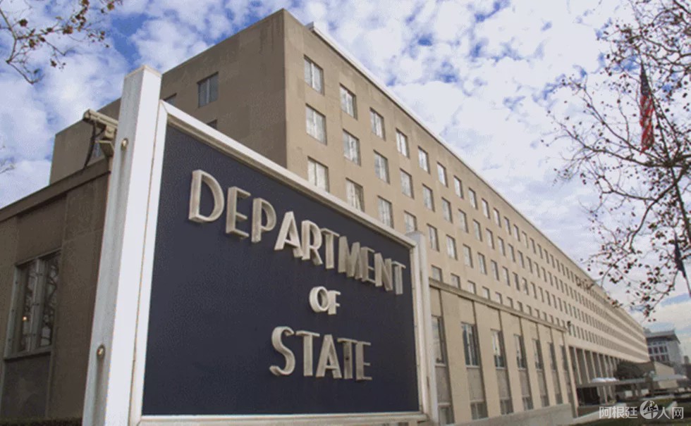 美国对人民日报等4家中国媒体下手 胡锡进:非常荒唐