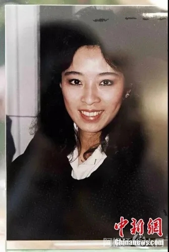 资料图：邓月薇生前照片。
