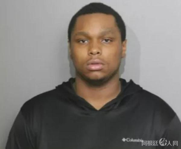 杀害郑少雄的嫌犯。(图源：芝加哥警察局网站)