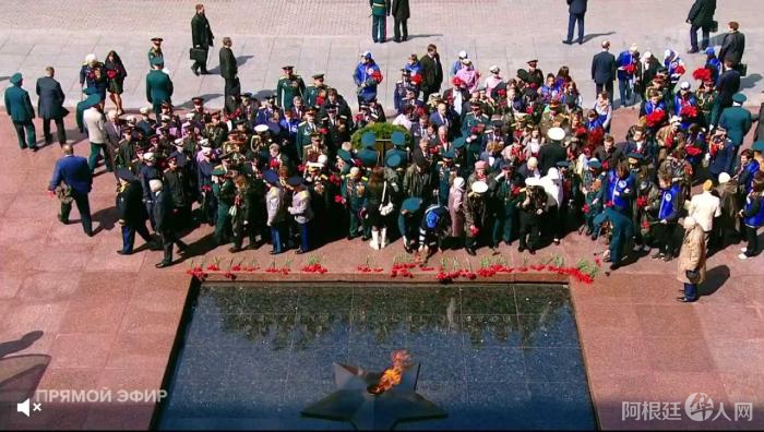 图片来源:俄罗斯第一频道视频截图。 图片来源:俄罗斯第一频道视频截图。