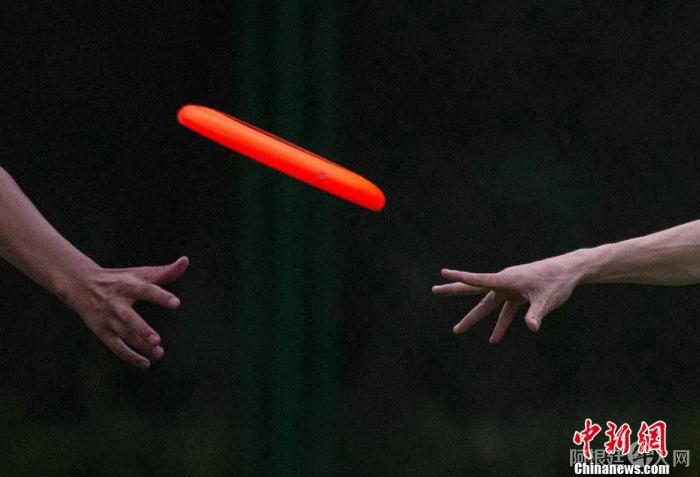 资料图:飞盘运动。中新网记者 李霈韵 摄 资料图:飞盘运动。中新网记者 李霈韵 摄