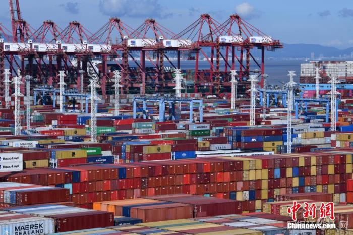 资料图:集装箱码头。张茵 摄 资料图:集装箱码头。张茵 摄