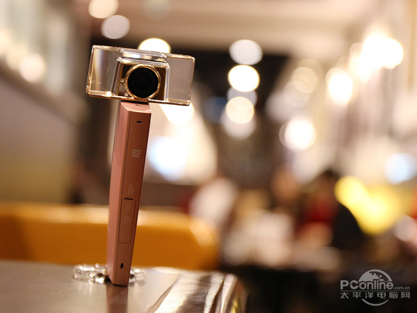 清新少女心 索尼靓咔&trade;KW1自拍相机评测