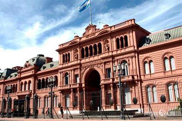 1537172506115848.jpg 41.jpg