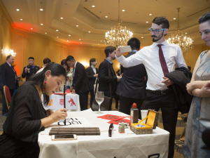 3047491794.jpg W020190130270763408018.jpg