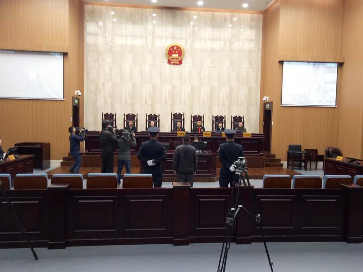 0161482804.jpg 2019%2F02%2F01%2Fad2fa06b108e4908b2cb402995411bfe.jpg