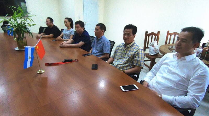 0491776906.jpg 0289679794.jpg