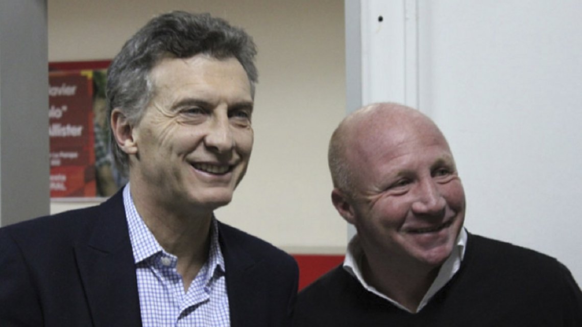 1882510297.jpg 21.jpg