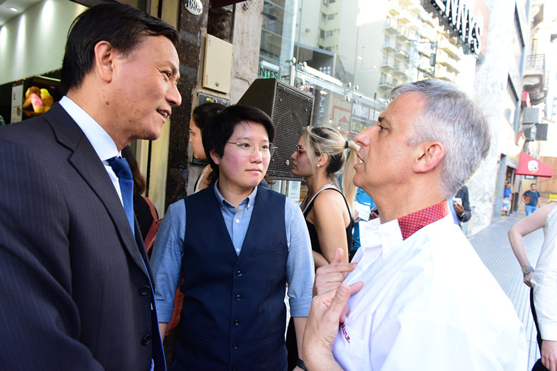 1951501060.jpg 4.jpg