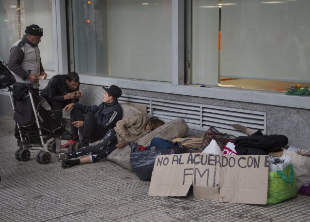 3028971475.jpg 0036339806.jpg