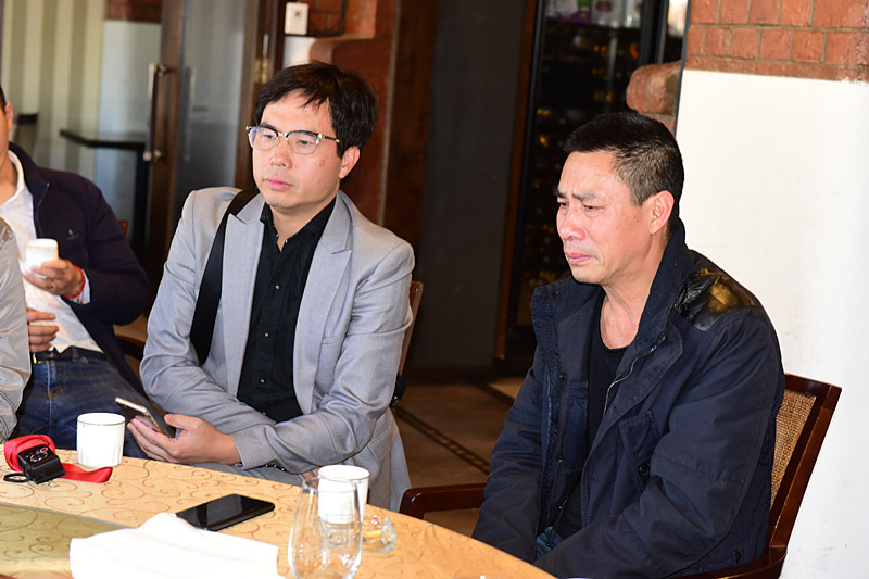 1173632099.jpg 5.JPG