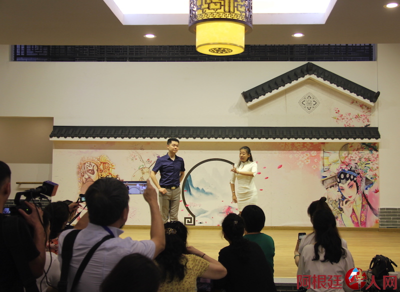 2151262978.jpg IMG_3899.JPG