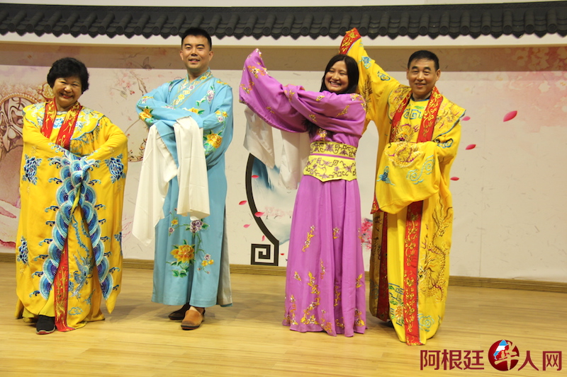 2180720805.jpg IMG_3950.JPG