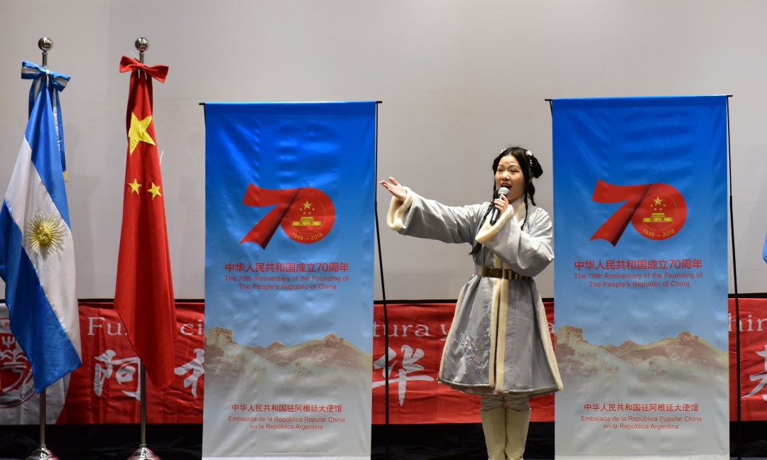 2162452467.jpg 666.jpg