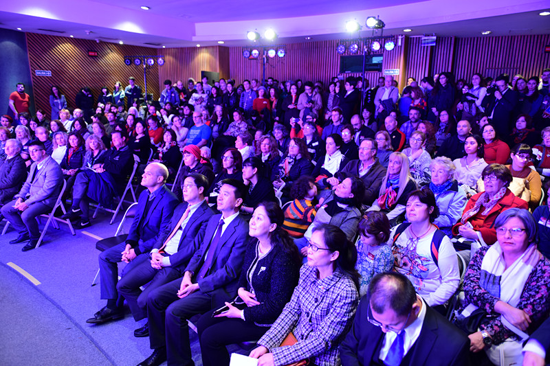 3019993996.jpg 3.jpg