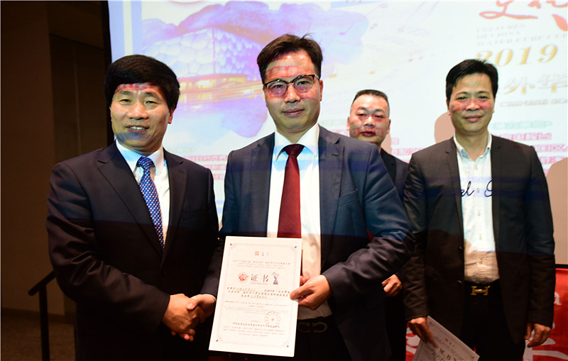 0340591807.jpg 55.jpg