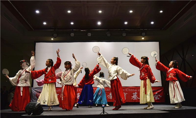 0354150910.jpg 44.jpg