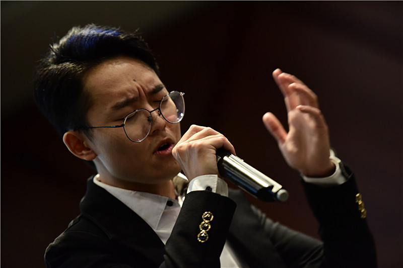 0369654812.jpg 37.jpg