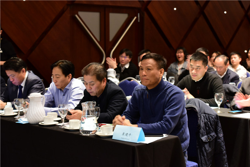 0384600615.jpg 34.jpg