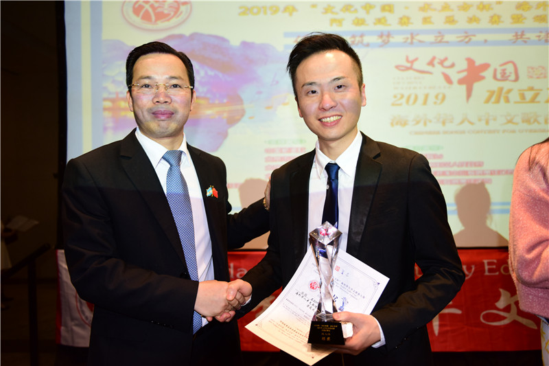 0390672282.jpg 71.jpg