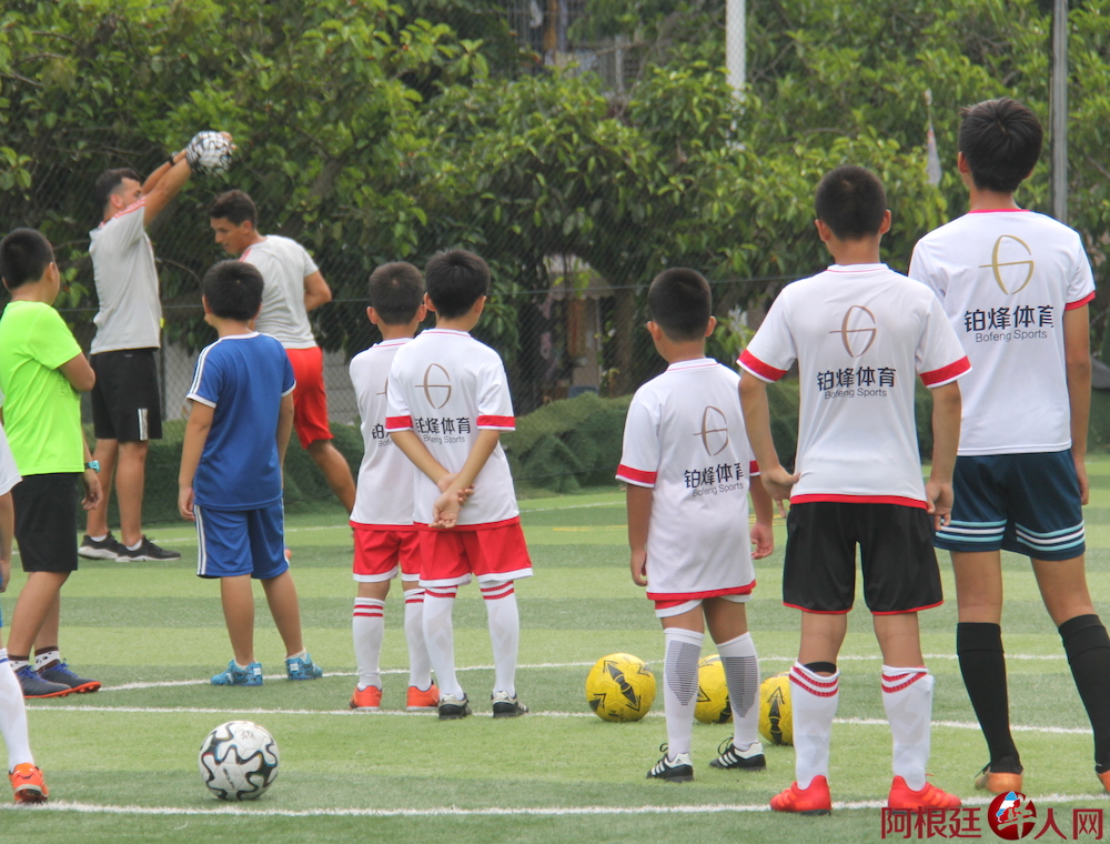 2754142833.jpg IMG_5884.JPG