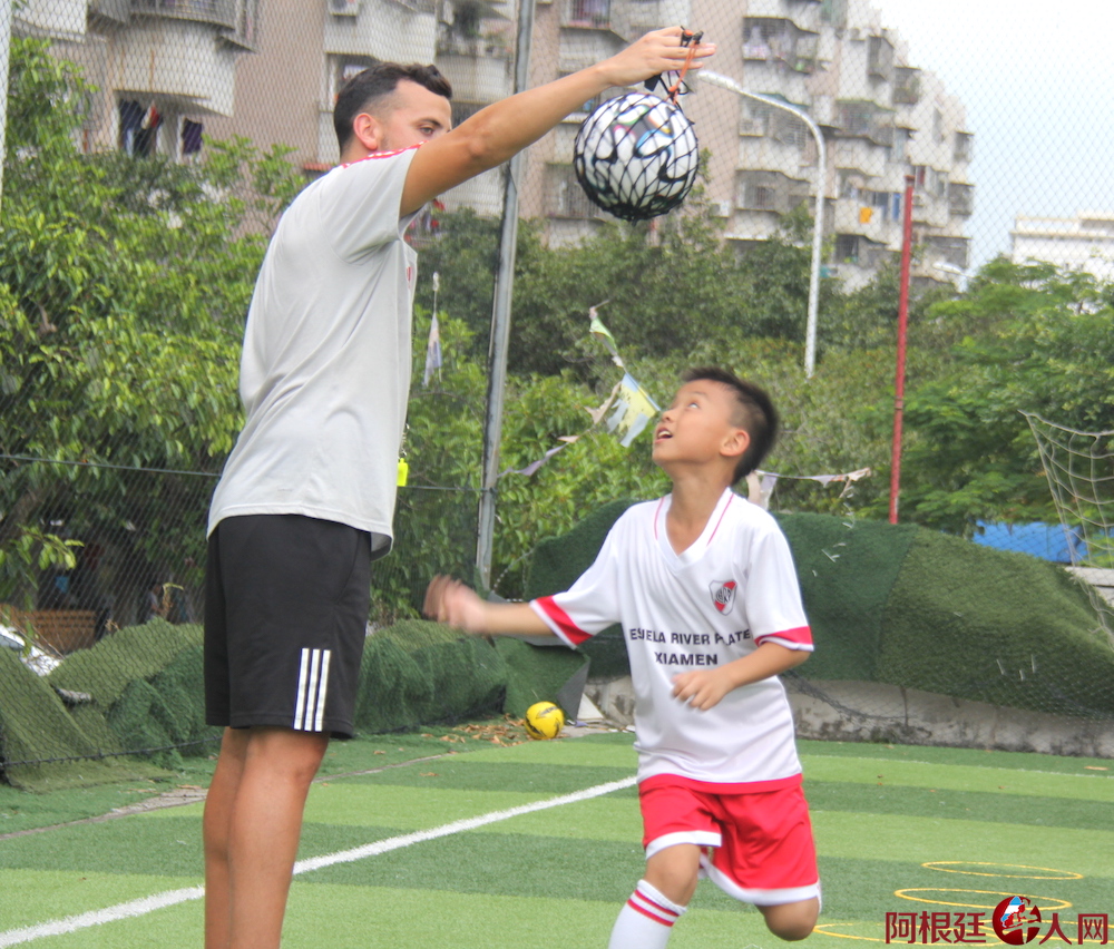 2767716123.jpg IMG_5913.JPG