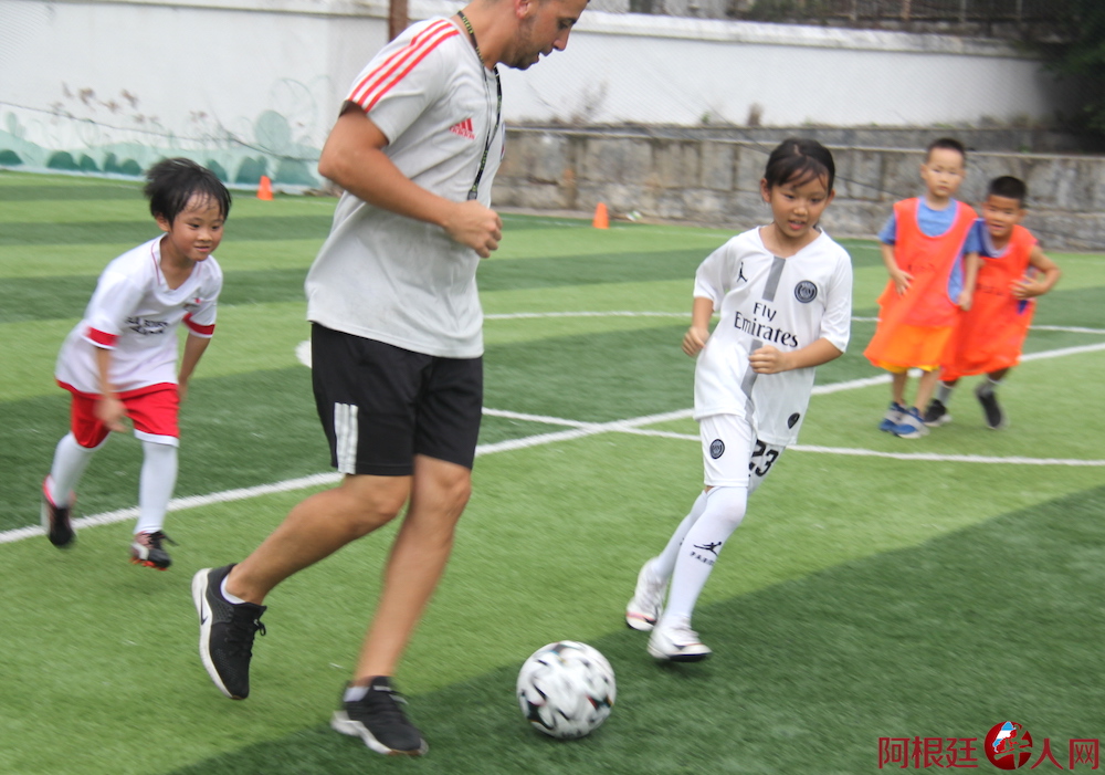 2787015751.jpg IMG_5935.JPG