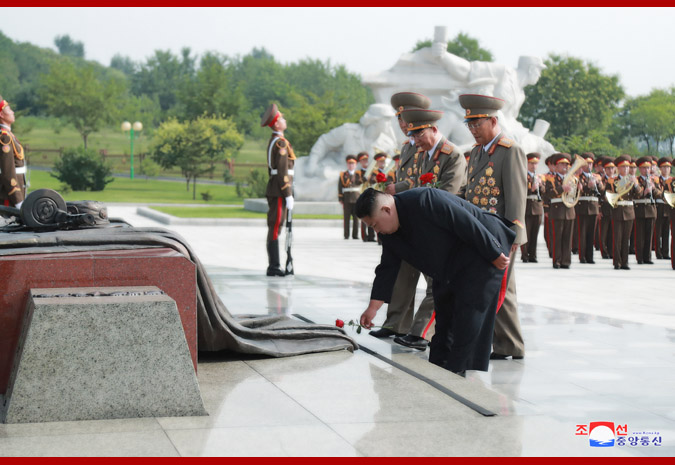 2970223898.jpg c666400e494e267b67c20b51ed42c841.jpg