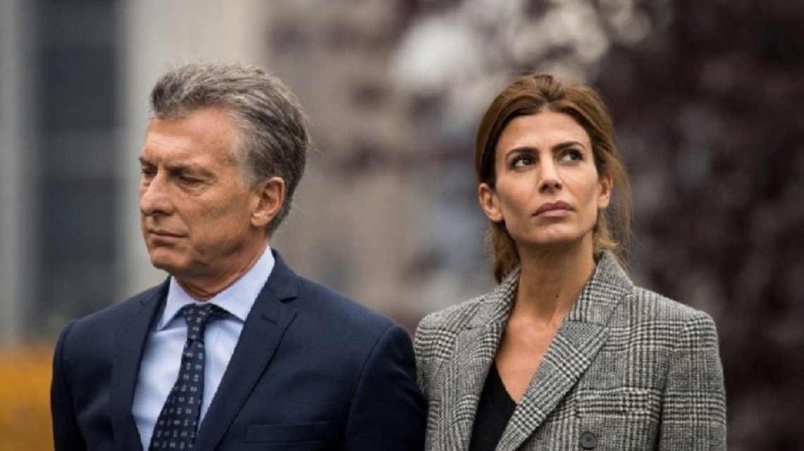 2474438425.jpg 11.jpg