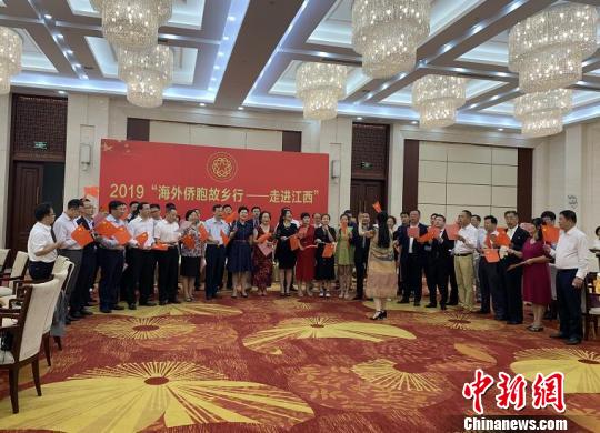 2553065982.jpg 105925760.jpg