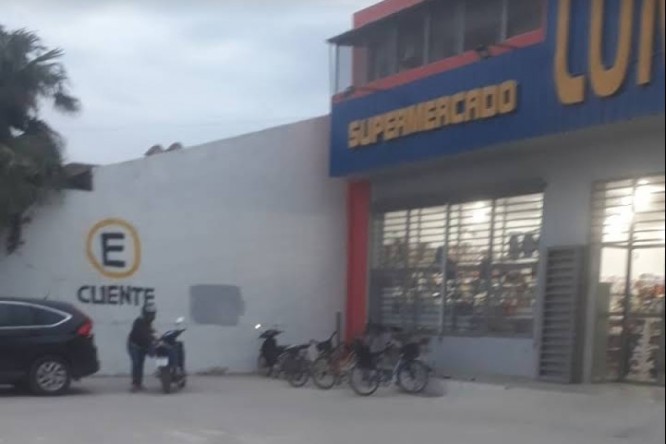 2829518026.jpg 11.jpg