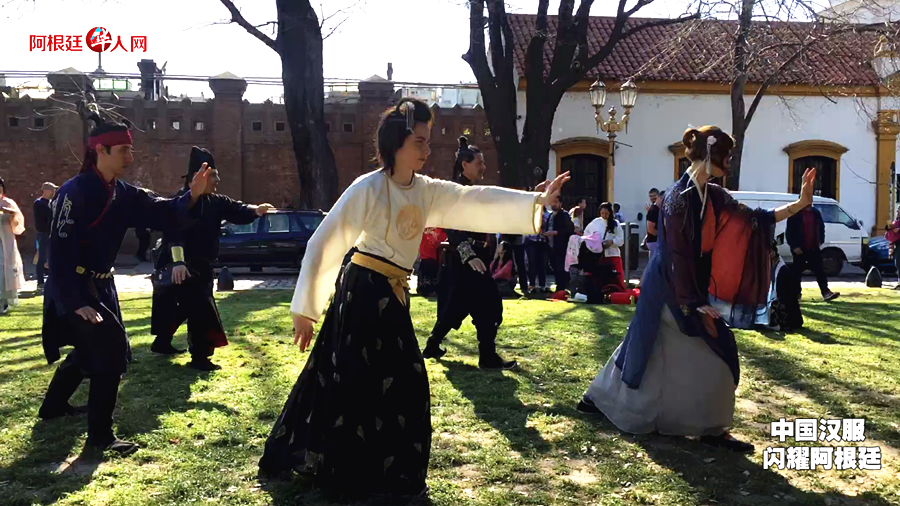 2951536226.png 2.png