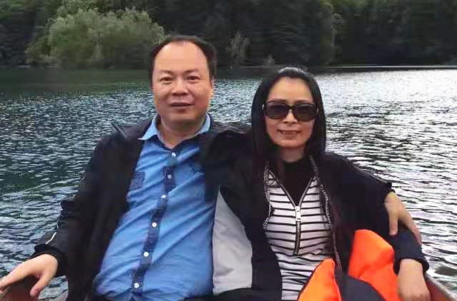 3037107175.jpg 3.jpg