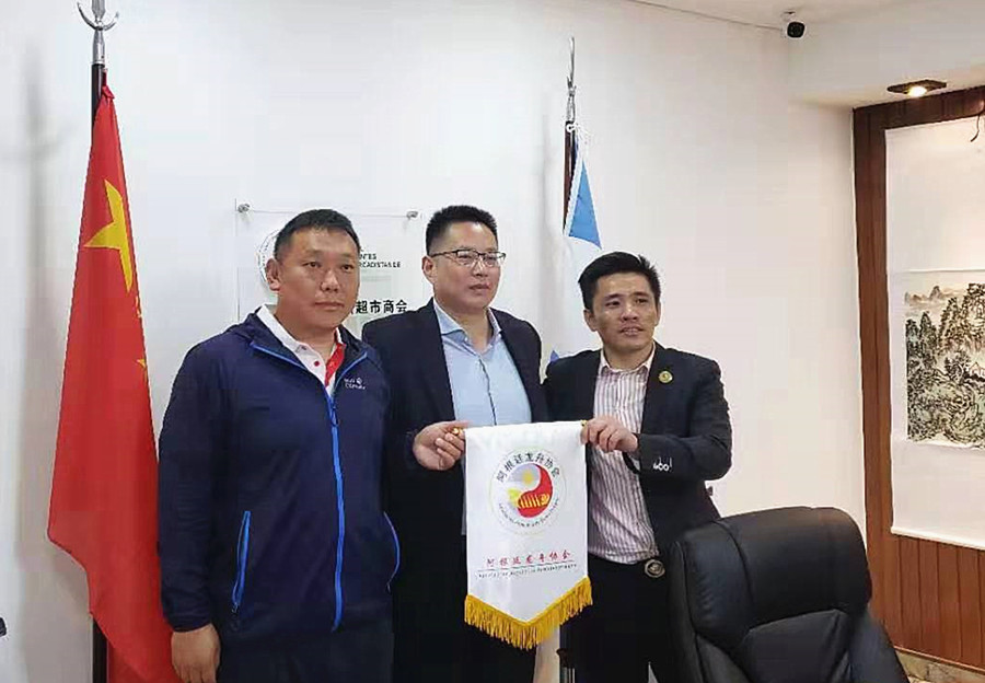 0398978706.jpg 3.jpg