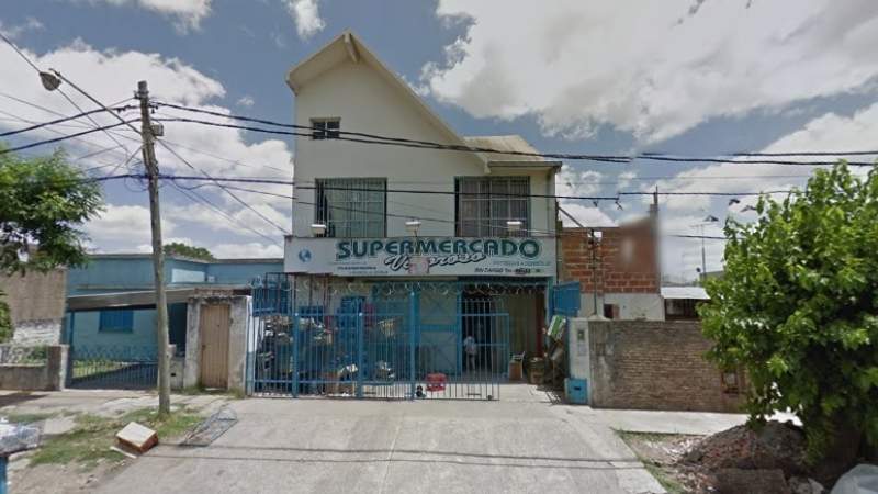 2291856047.jpg 11.jpg