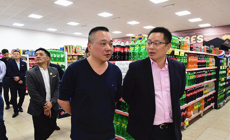 0714424612.jpg 2.jpg