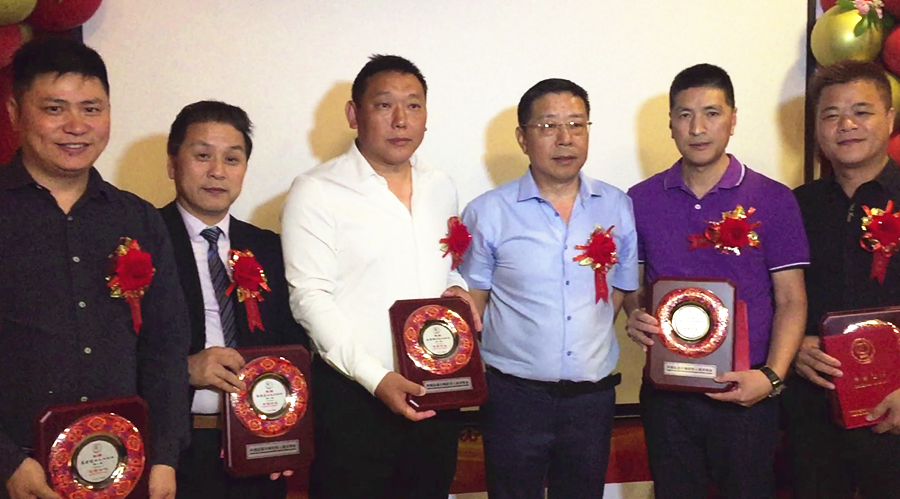 1815653897.png 7.png