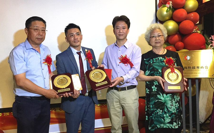 1898137341.jpg 6.jpg