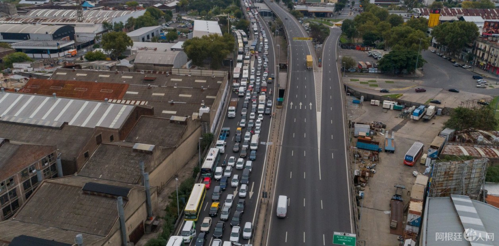 control-de-cuarentena-sobre-el___h6HHbjRyE_1256x620__1