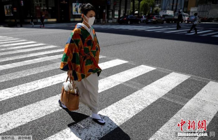 b489eb1240ec4b16a9faef9f6aebca6e