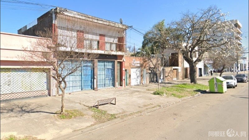 super_chino_1_1756841869 super_chino_1_1756841869