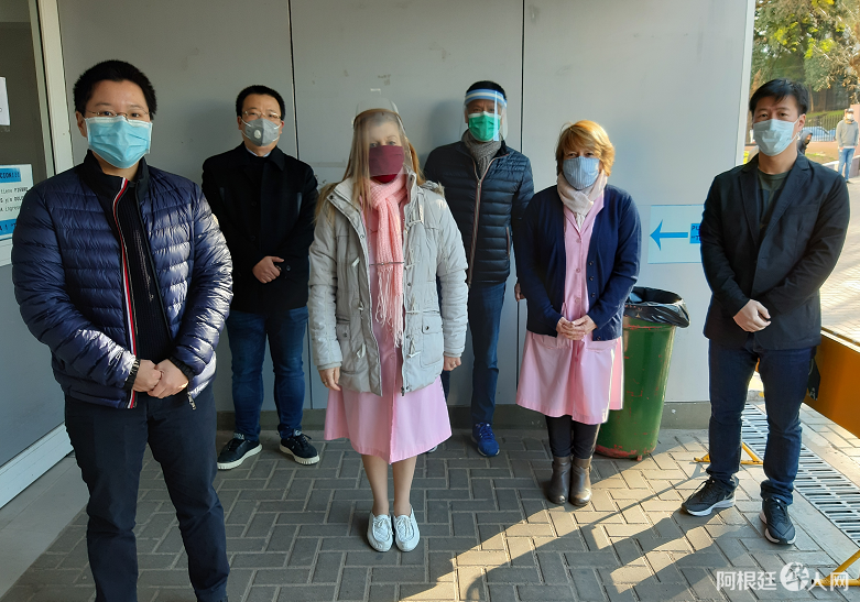 中阿携手抗疫旅阿侨胞施爱布市妇幼医院