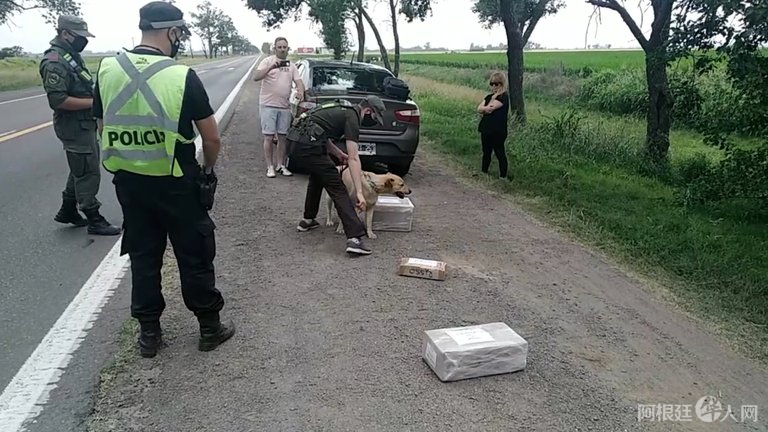 06EDE9B3-FEF6-416C-8538-0567510DE21A 06EDE9B3-FEF6-416C-8538-0567510DE21A