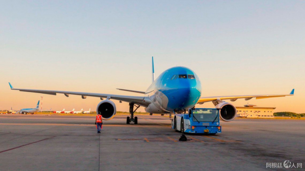 avion-aerolineas-rusia