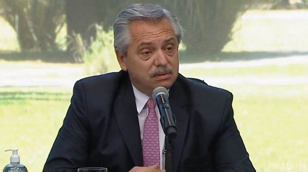 alberto-fernandez-olivos