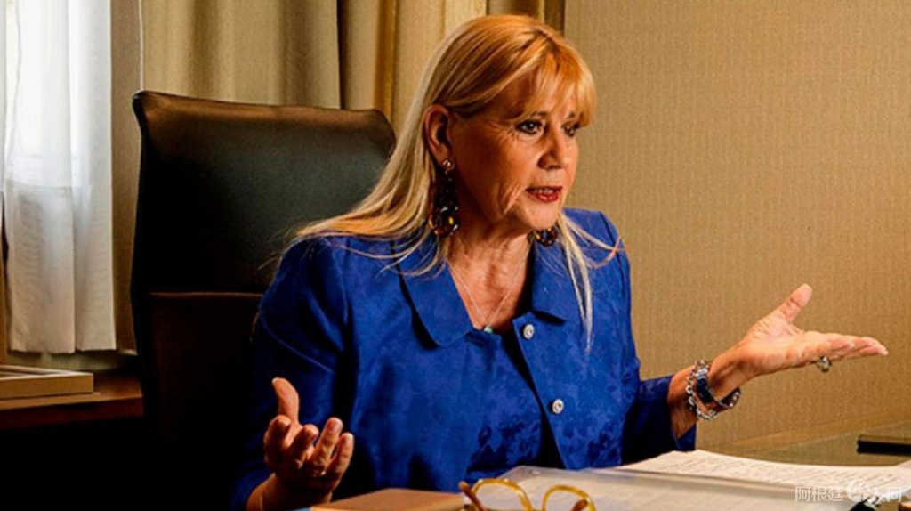 marcela-losardo marcela-losardo