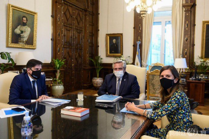 trotta-fernandez-y-raverta-casa-rosada