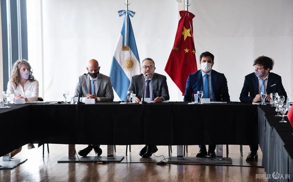 1510-kmeeiut3891962 1510-kmeeiut3891962