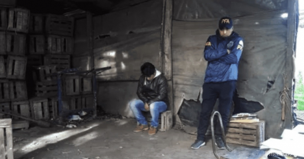 comerciante_chino_x3x_crop1621091661696 comerciante_chino_x3x_crop1621091661696